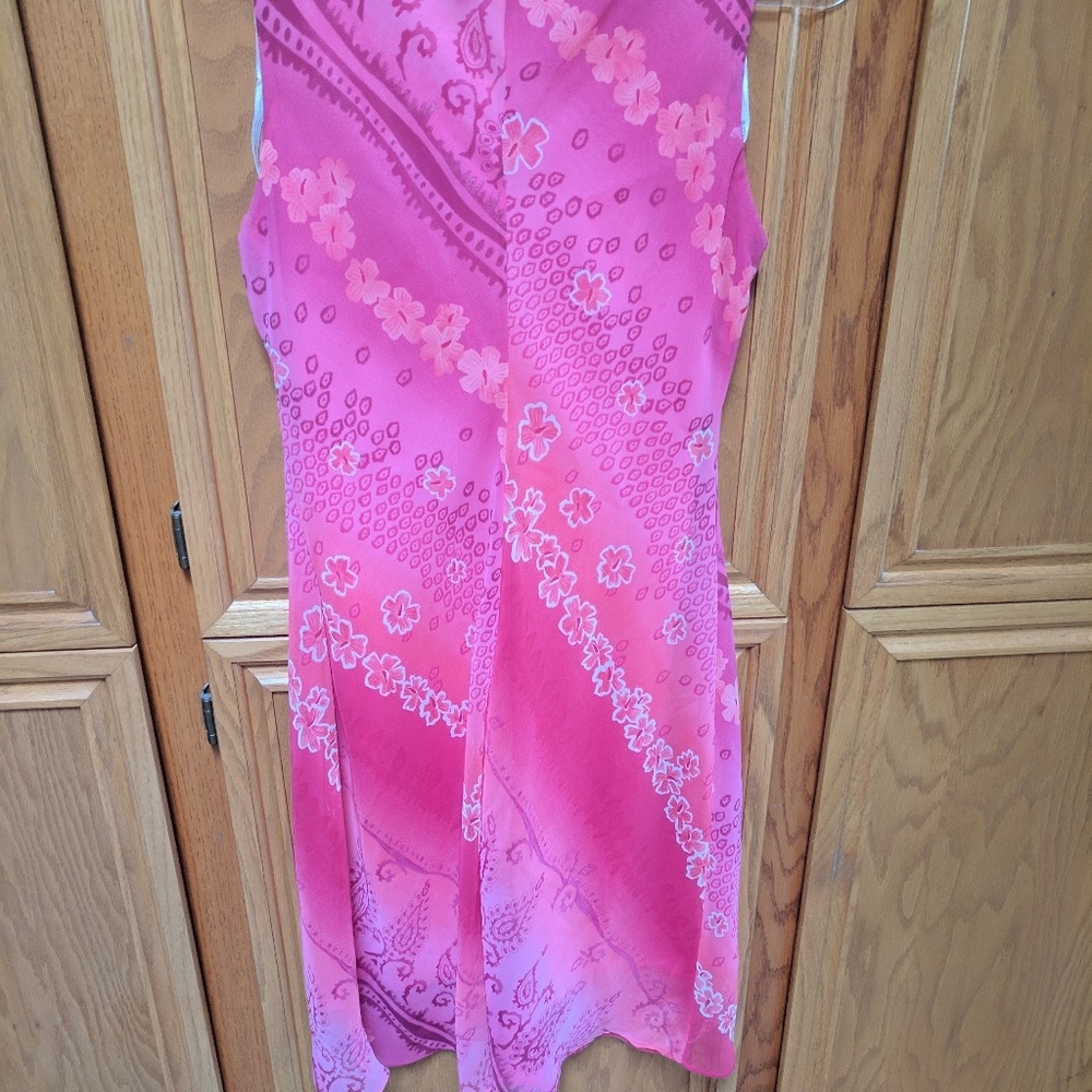 Dress - Picture 3 of 5